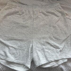 Lazypants women’s XL high waisted 5” Gray Casual Shorts
